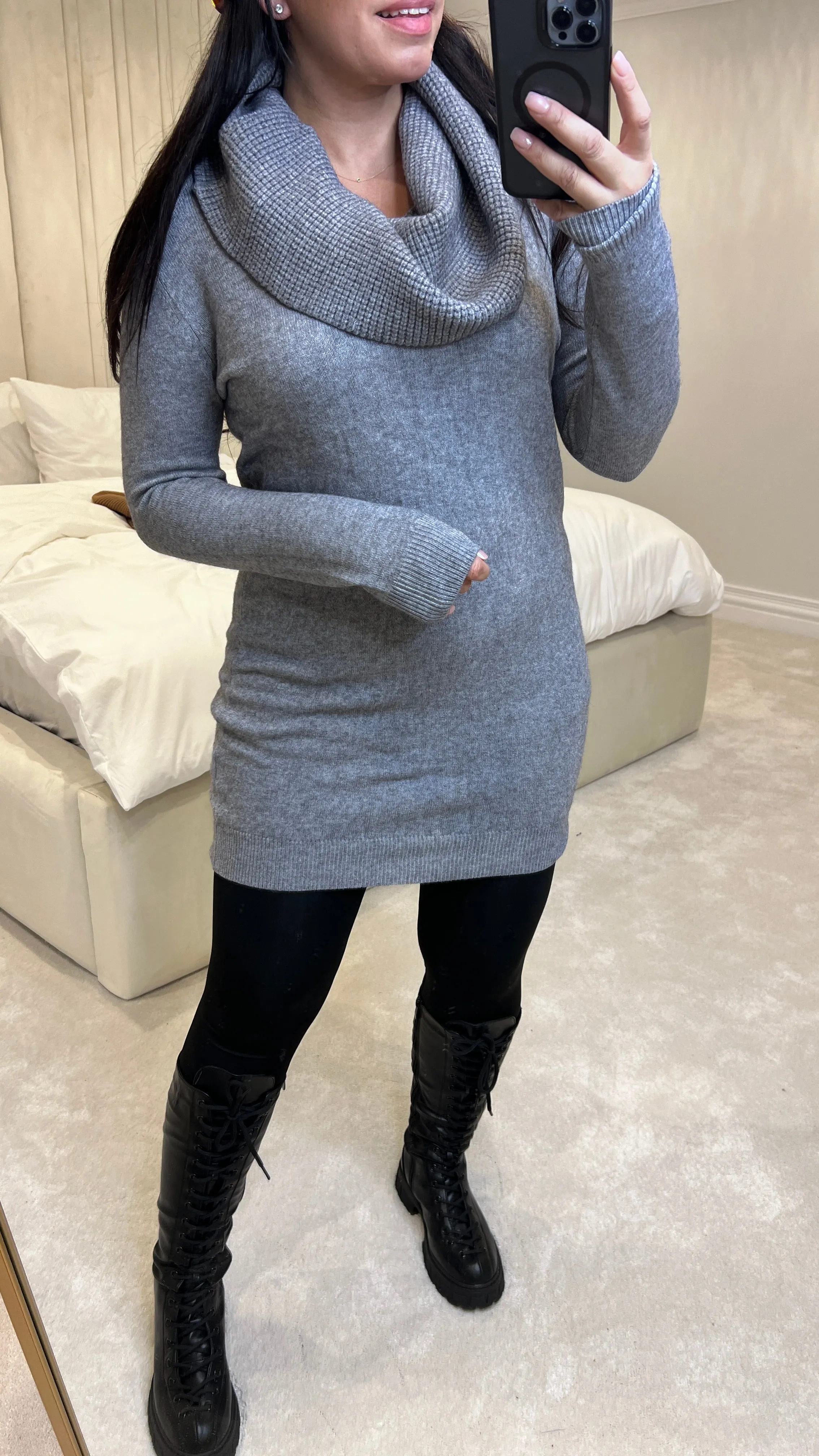 Ariana Scoop Plain Jumper Dress