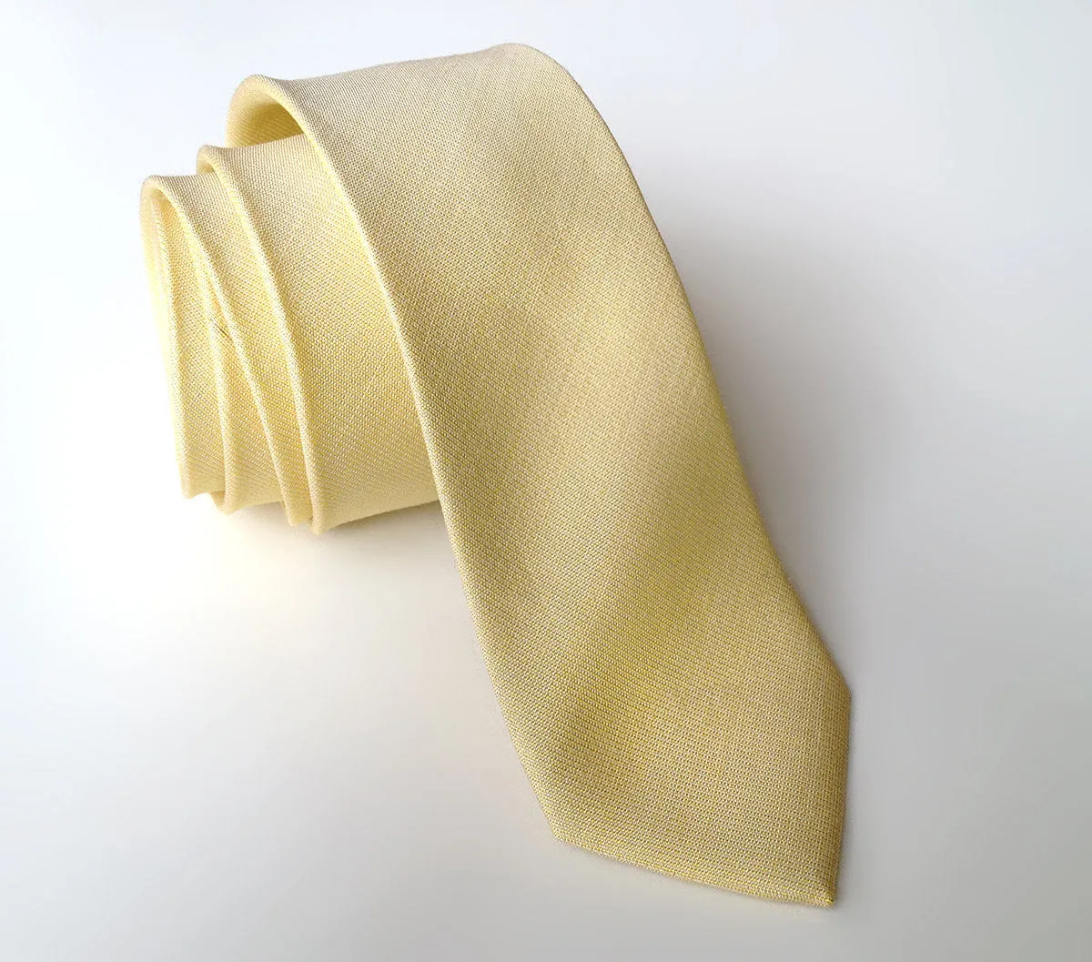 Butter Yellow Linen Necktie. Solid color tie, Paczki