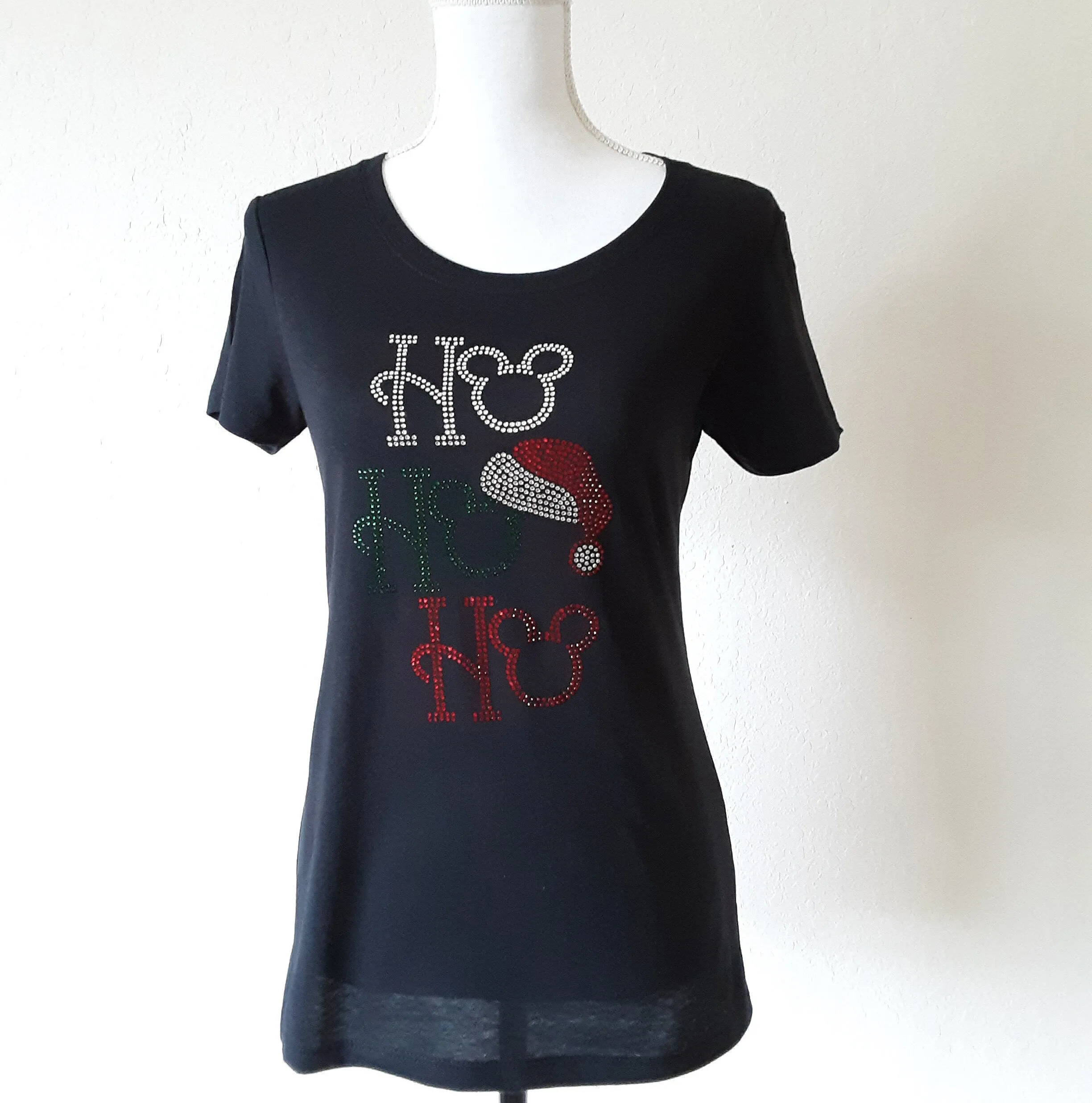 Christmas, Christmas rhinestone t-shirt/  Rhinestone bling t-shirt