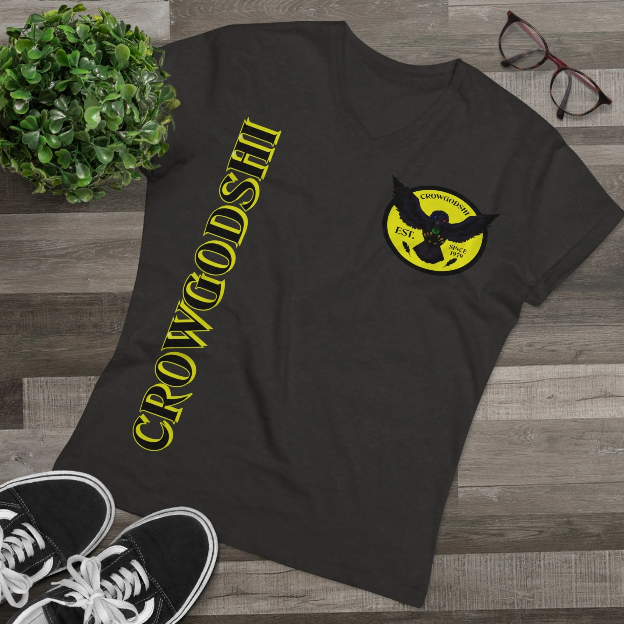 Crowgodshi Designer First Generation Men’s Presenter V-neck, YELLOW LOGO