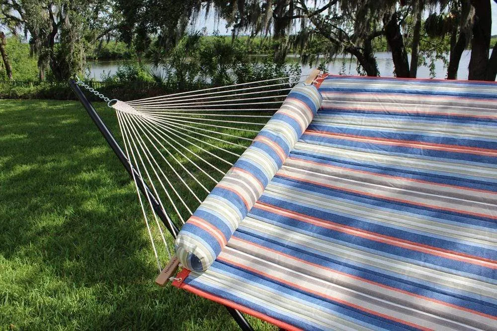 Deluxe Quilted Hammock with Bamboo Stand