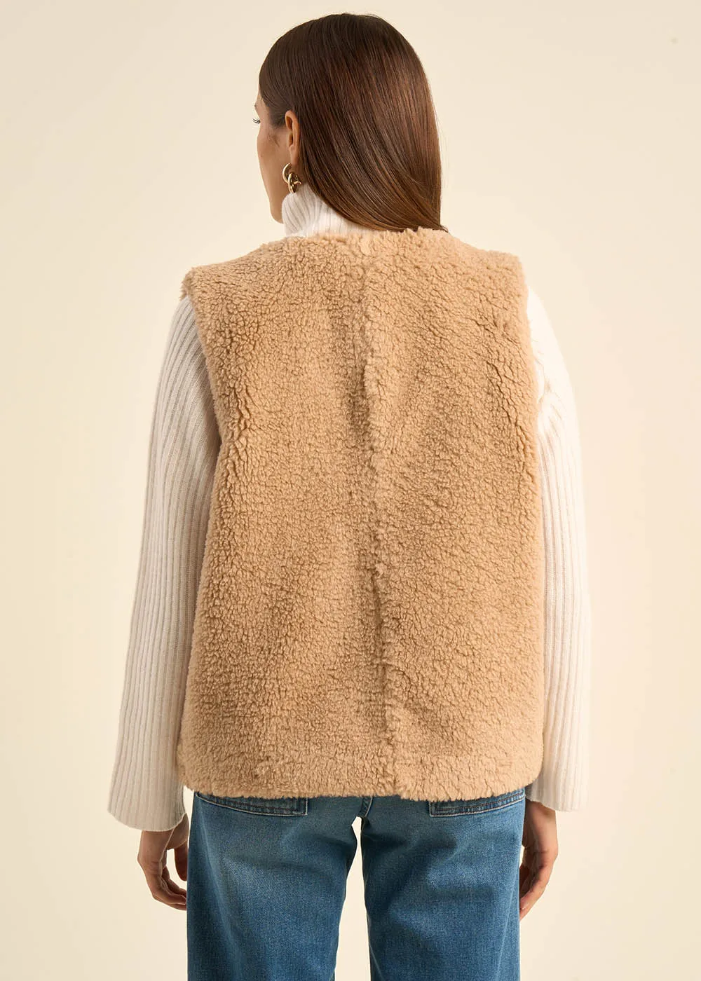 Gilet sans manches en fausse fourrure