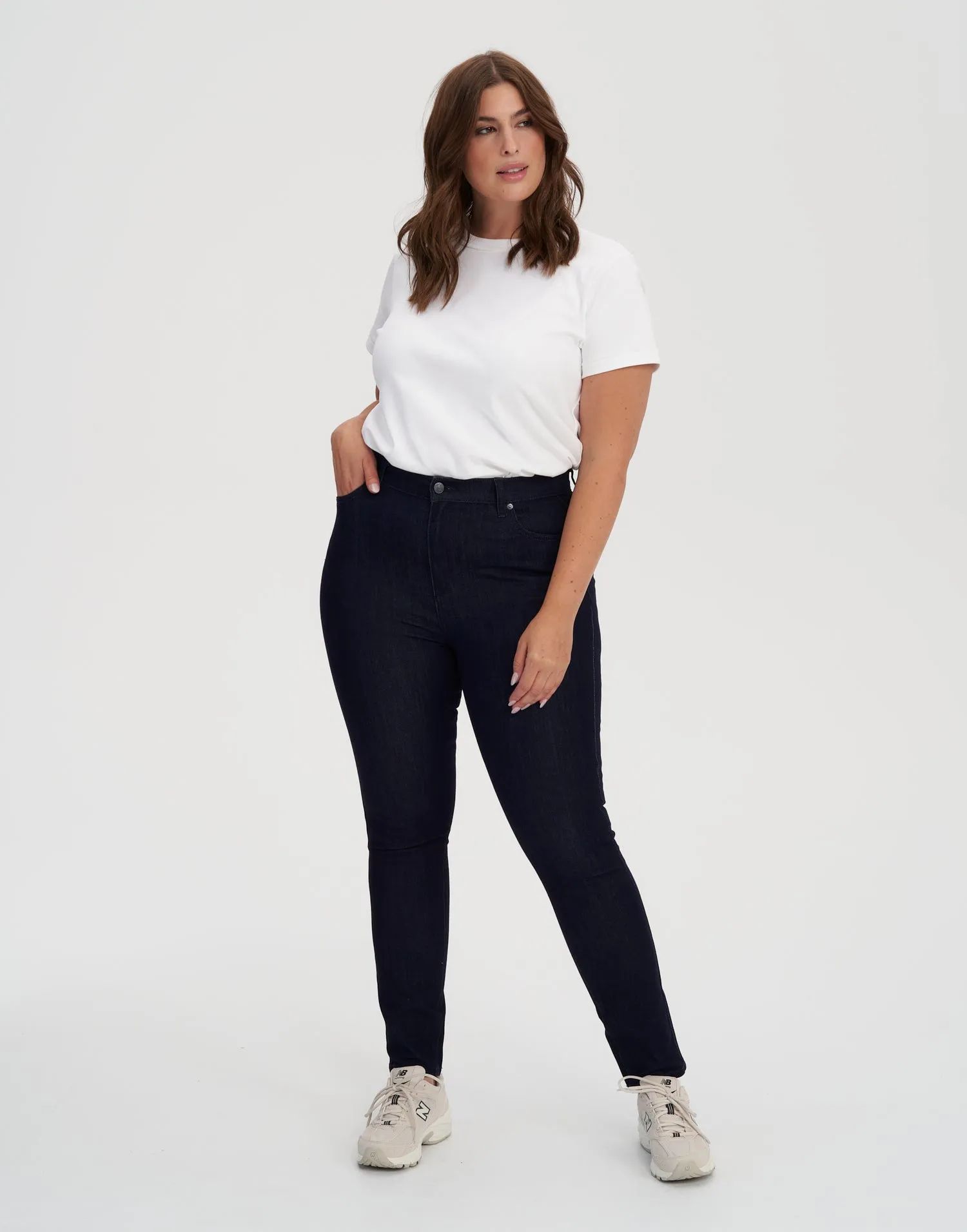 RACHEL SKINNY JEANS / 30" PRAGUE