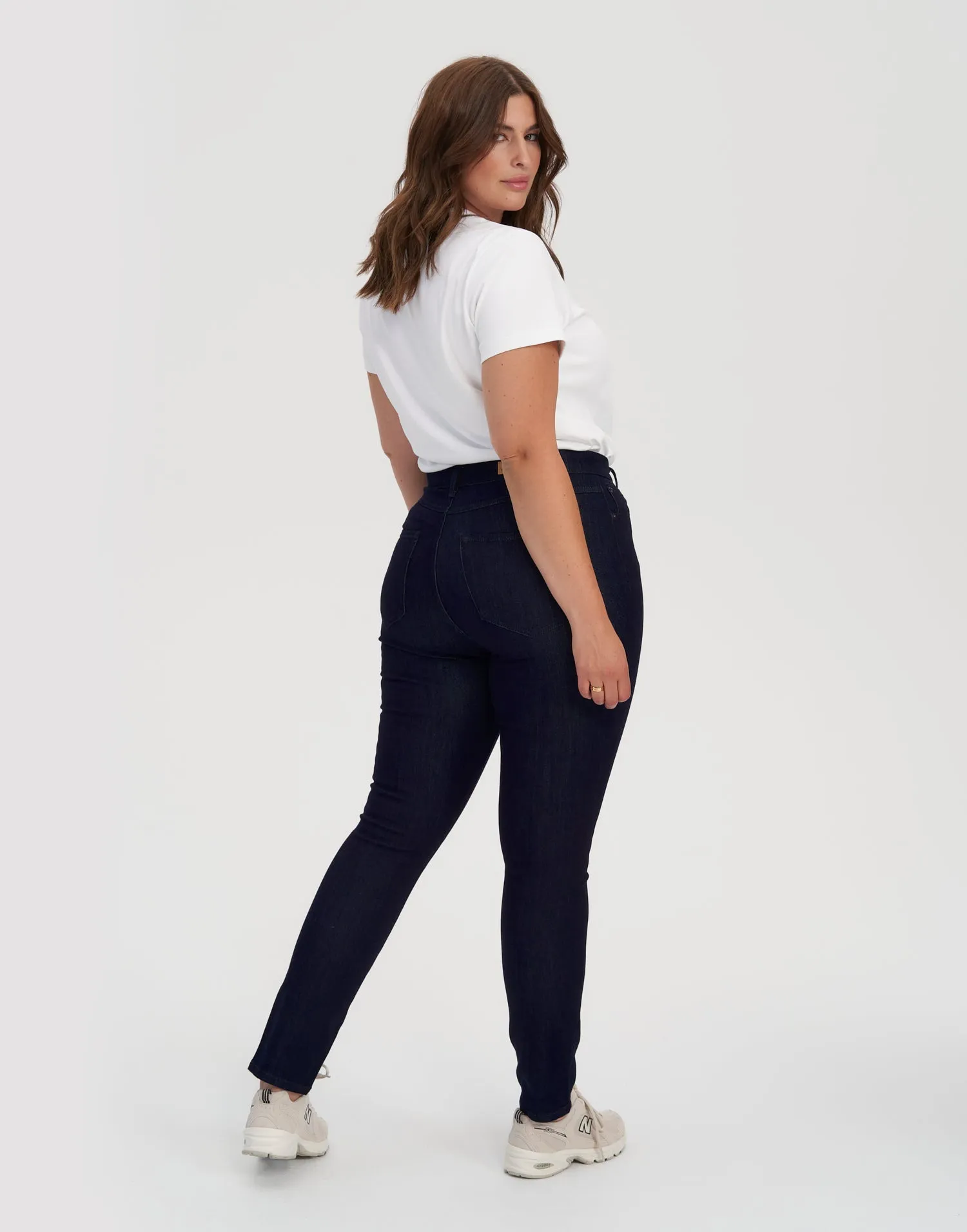 RACHEL SKINNY JEANS / 30" PRAGUE