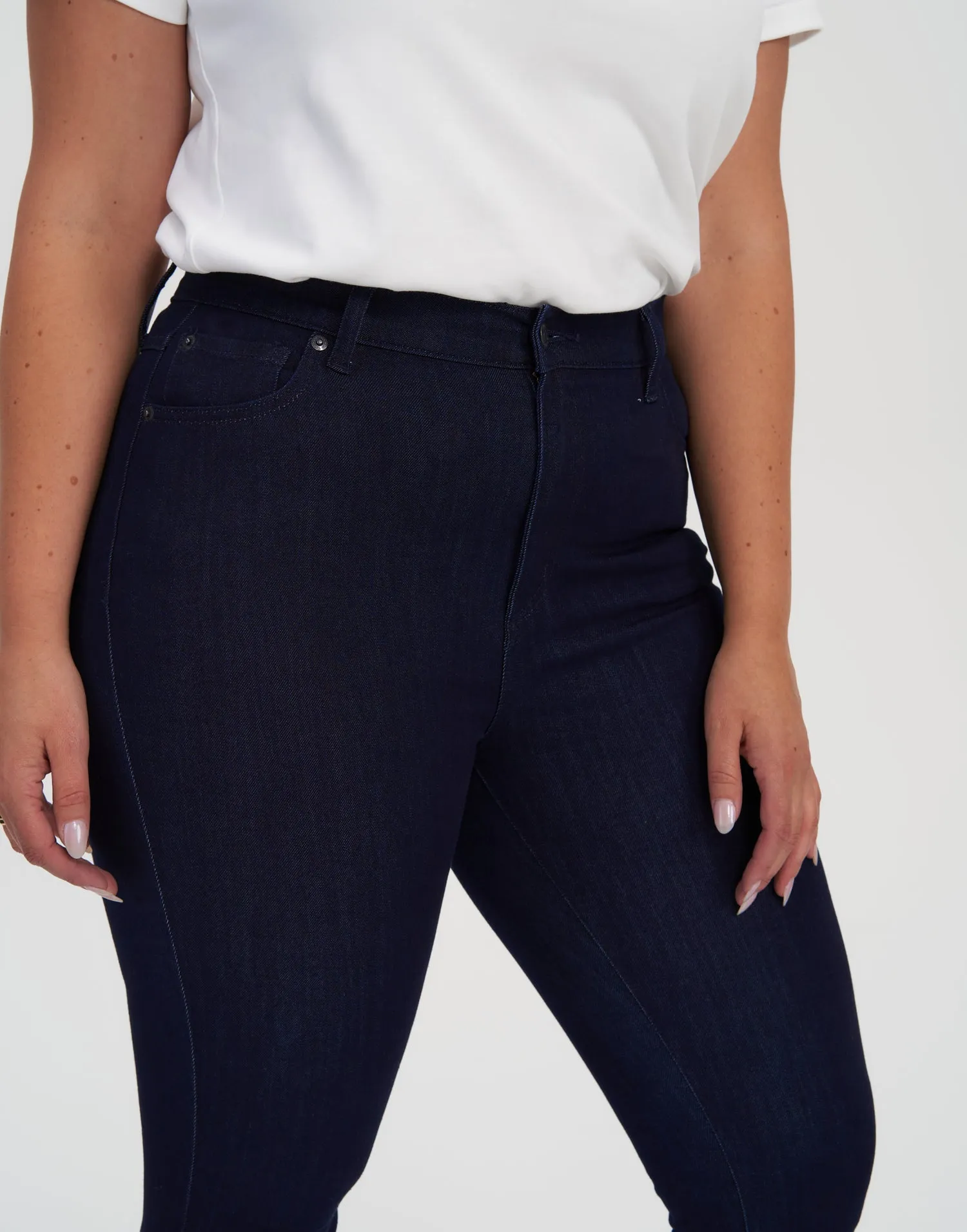 RACHEL SKINNY JEANS / 30" PRAGUE