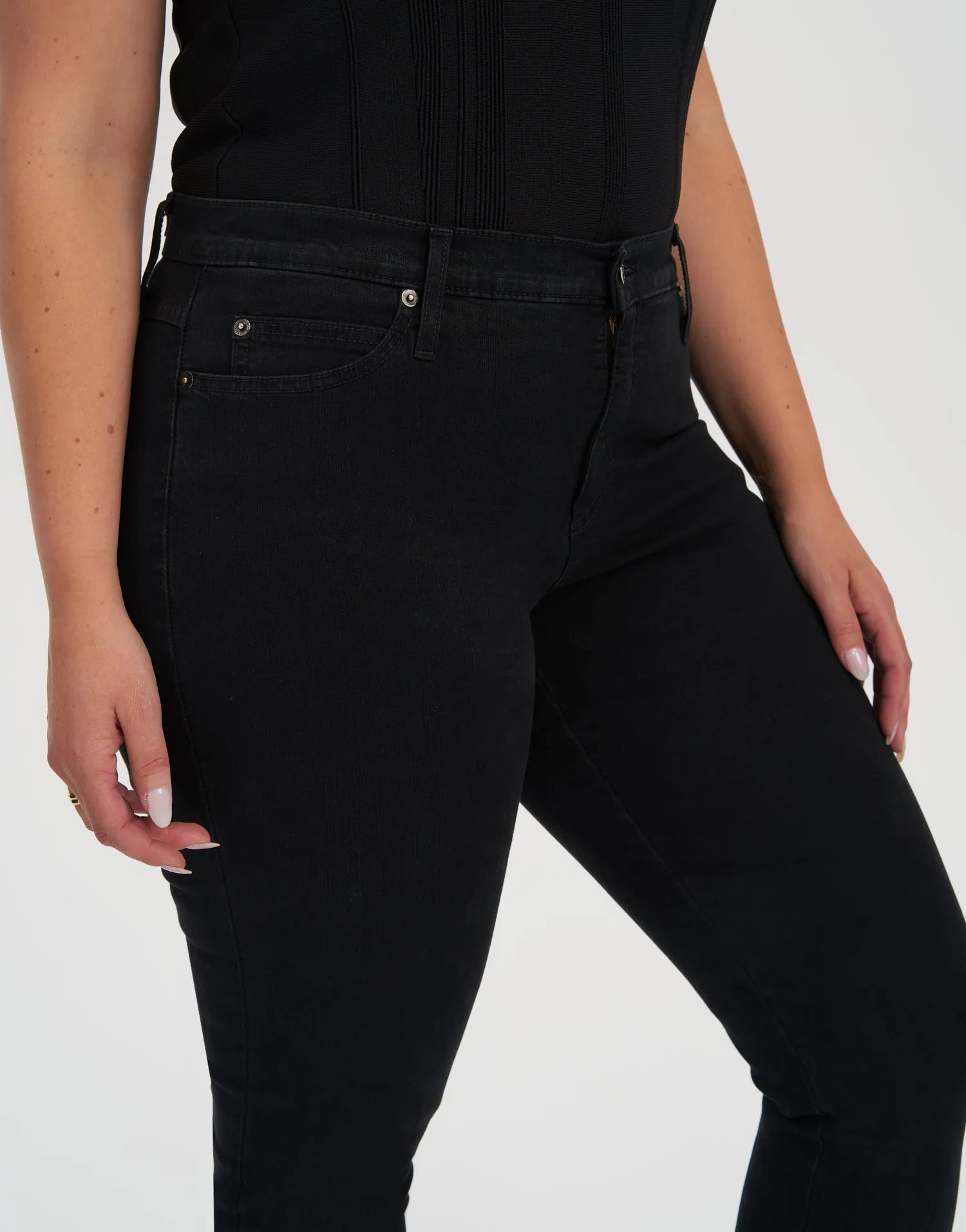 RACHEL SKINNY JEANS / 33" OVERDYE BLACK